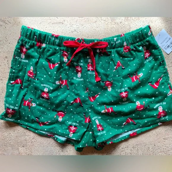 ❤️JCP Mrs Claus holiday sleep shorts. Size L - Picture 1 of 4